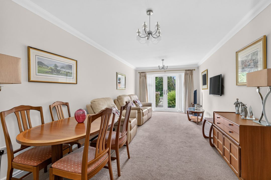 Woolf Drive, Wokingham, RG40, photo 4