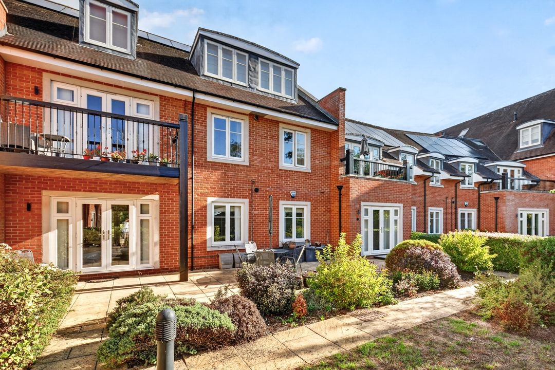 Woolf Drive, Wokingham, RG40, photo 18