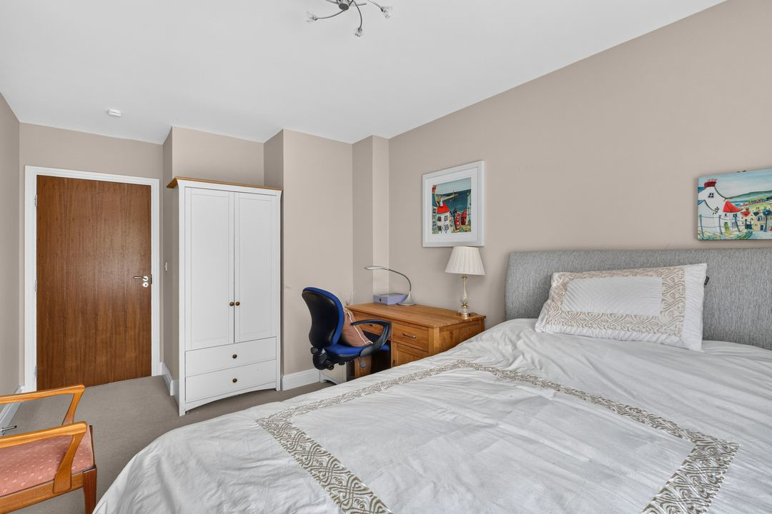 Woolf Drive, Wokingham, RG40, photo 12