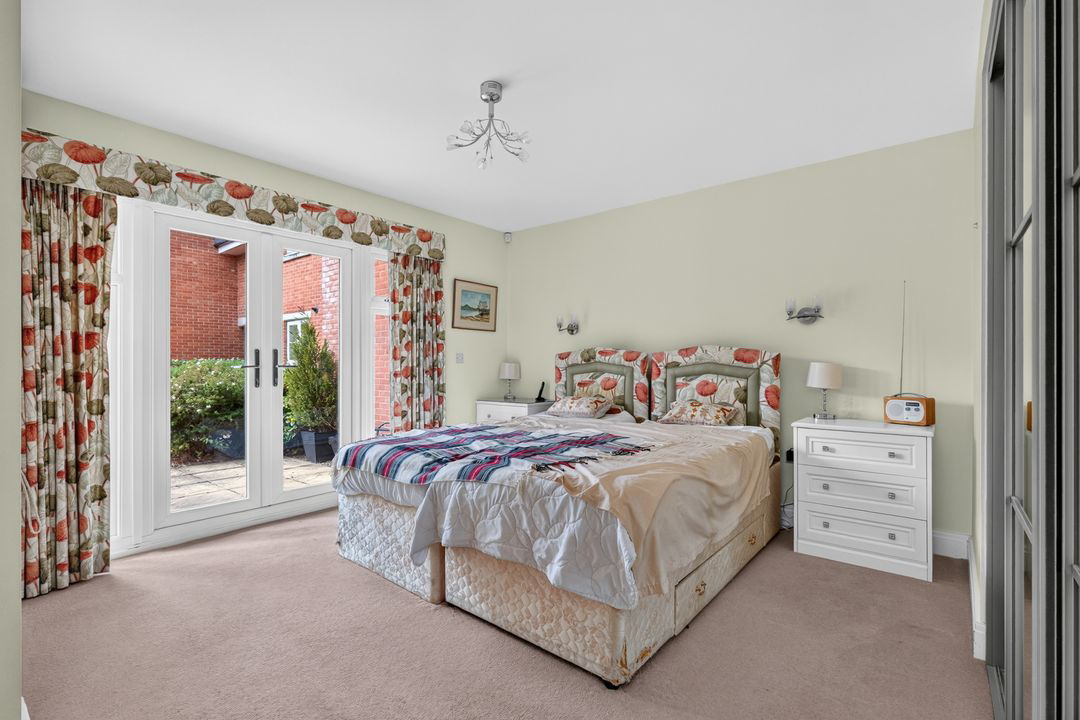 Woolf Drive, Wokingham, RG40, photo 7
