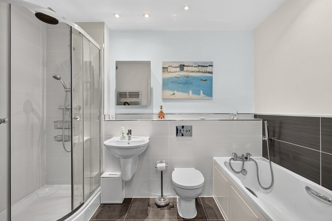 Woolf Drive, Wokingham, RG40, photo 14