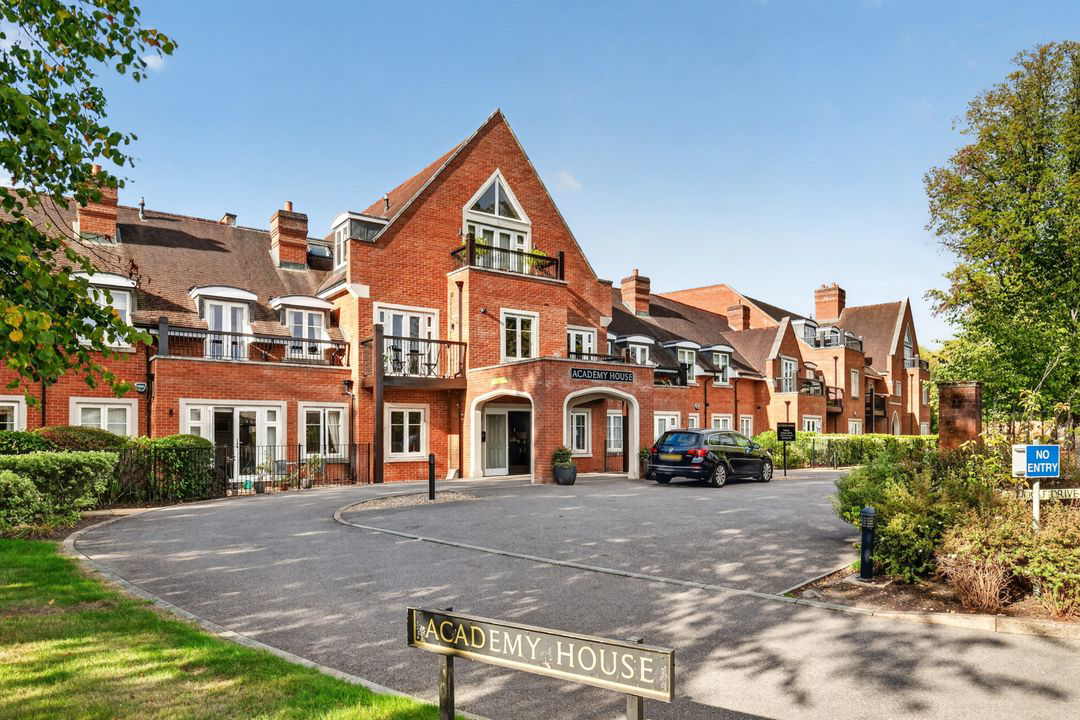 Woolf Drive, Wokingham, RG40, photo 24