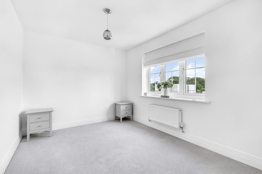 Fieldfare Lane, Wokingham, photo 16