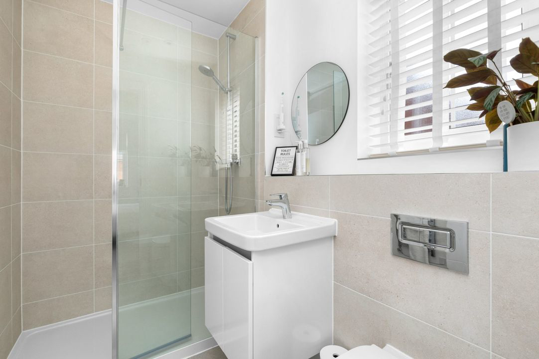 Fieldfare Lane, Wokingham, photo 12