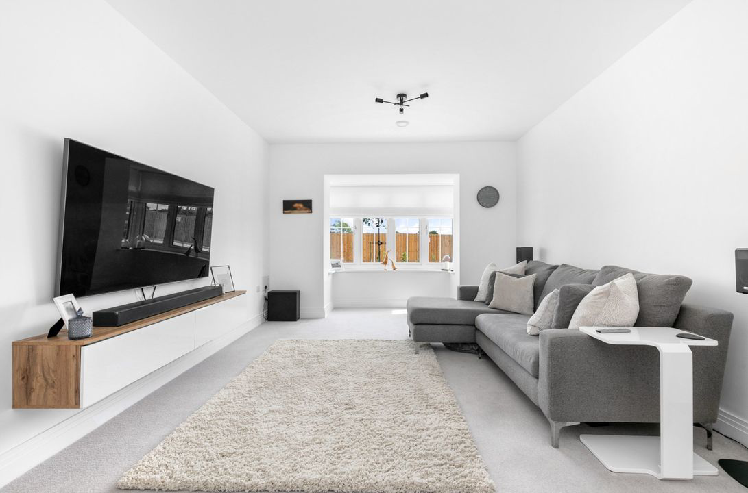Fieldfare Lane, Wokingham, photo 9