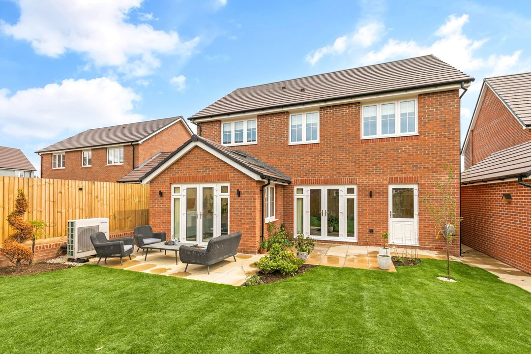 Fieldfare Lane, Wokingham, photo 20