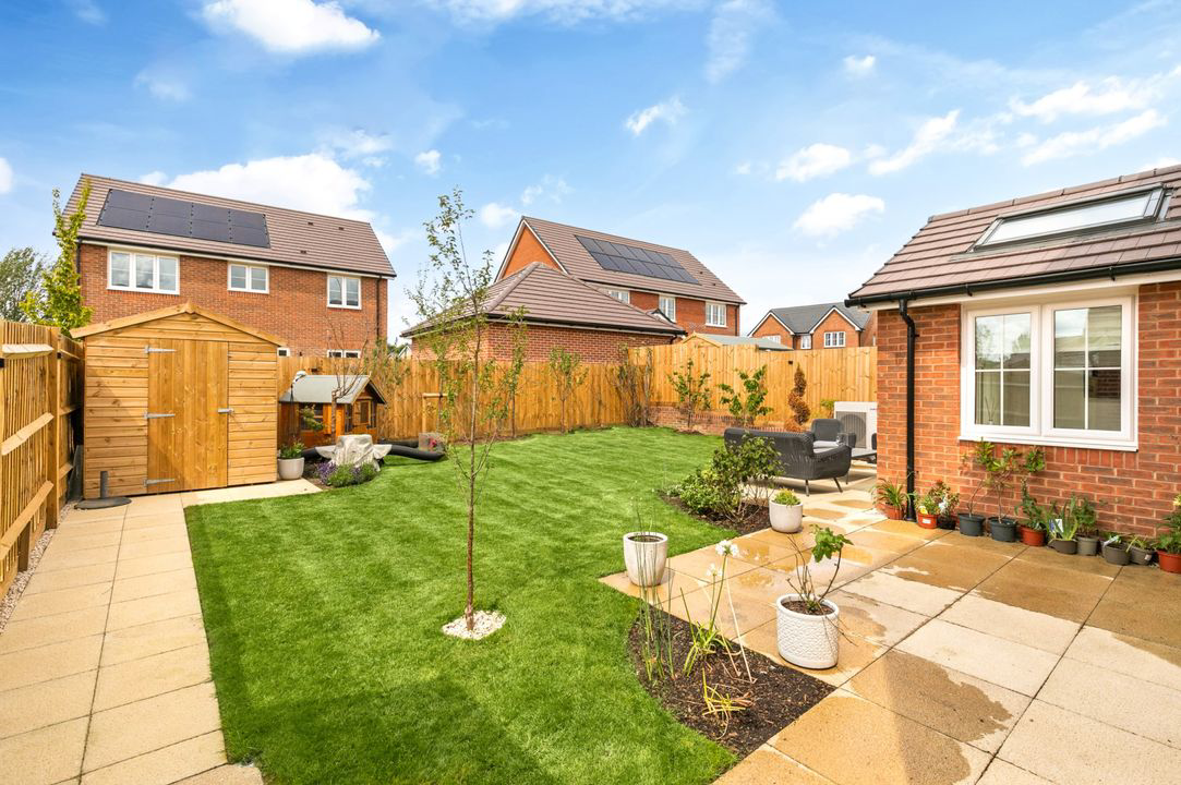Fieldfare Lane, Wokingham, photo 19