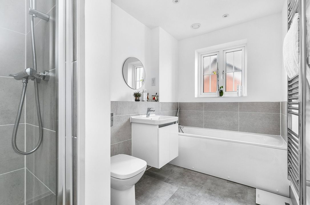 Fieldfare Lane, Wokingham, photo 17