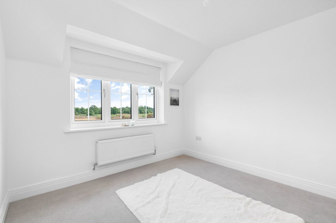 Fieldfare Lane, Wokingham, photo 18