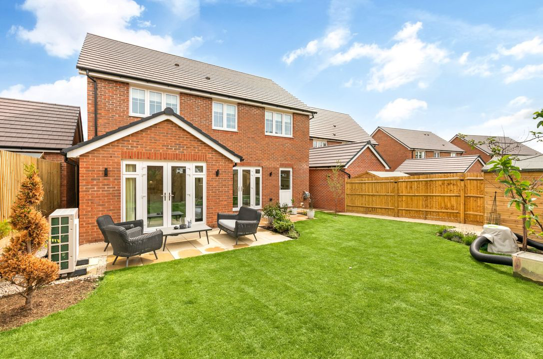 Fieldfare Lane, Wokingham, photo 8