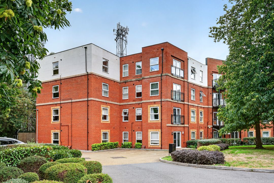 Edrich Grange, Crowthorne, RG45, photo 10
