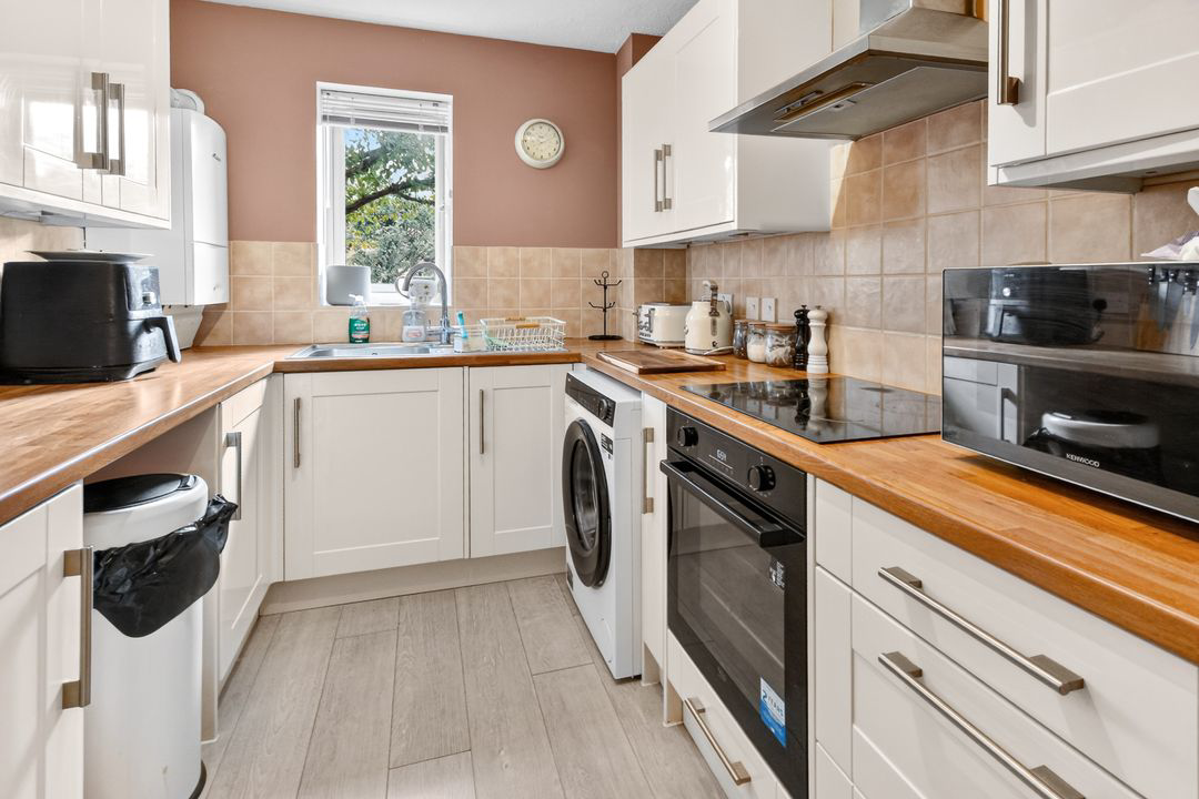 Hebbecastle Down, Warfield, Bracknell, RG42, photo 4