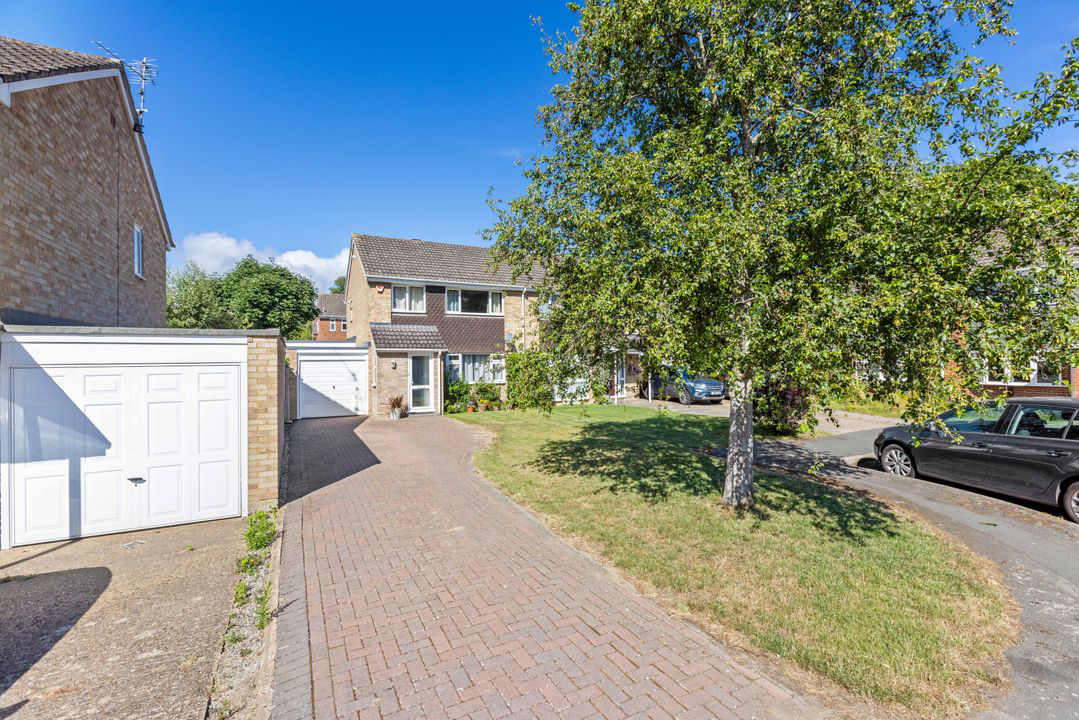 Ward Close, Wokingham, RG40, photo 17
