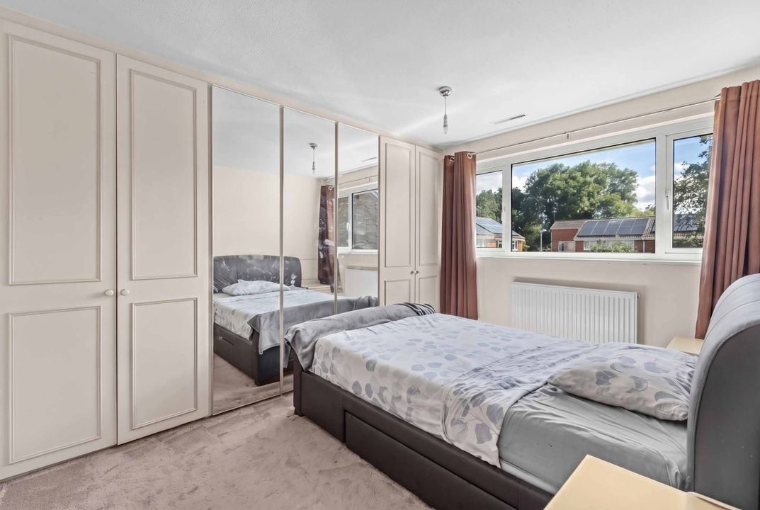 Ward Close, Wokingham, RG40, photo 14