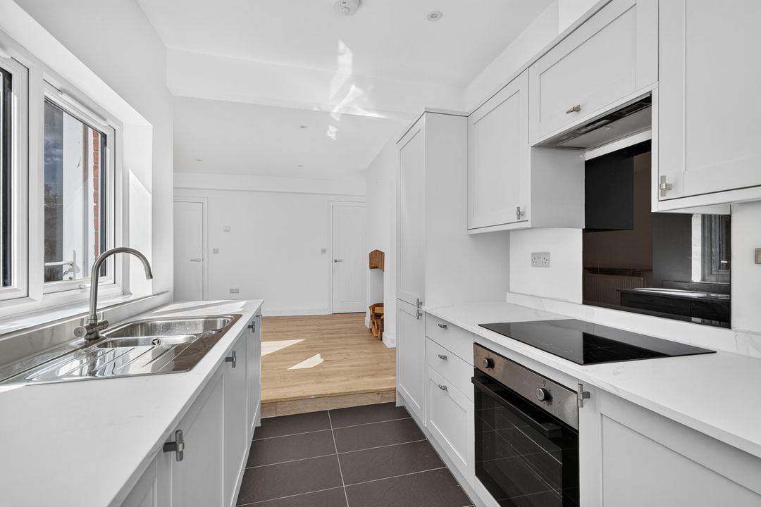 Wescott Road, Wokingham, RG40, photo 3