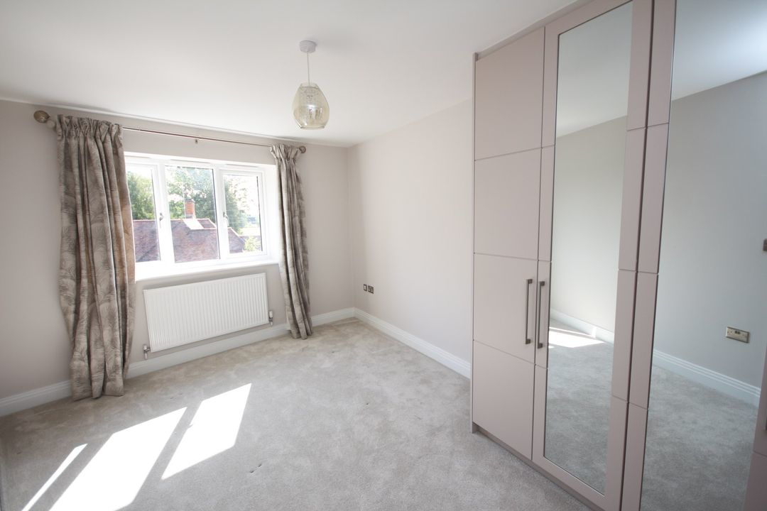 Robins Gate, Bracknell, RG12, photo 5
