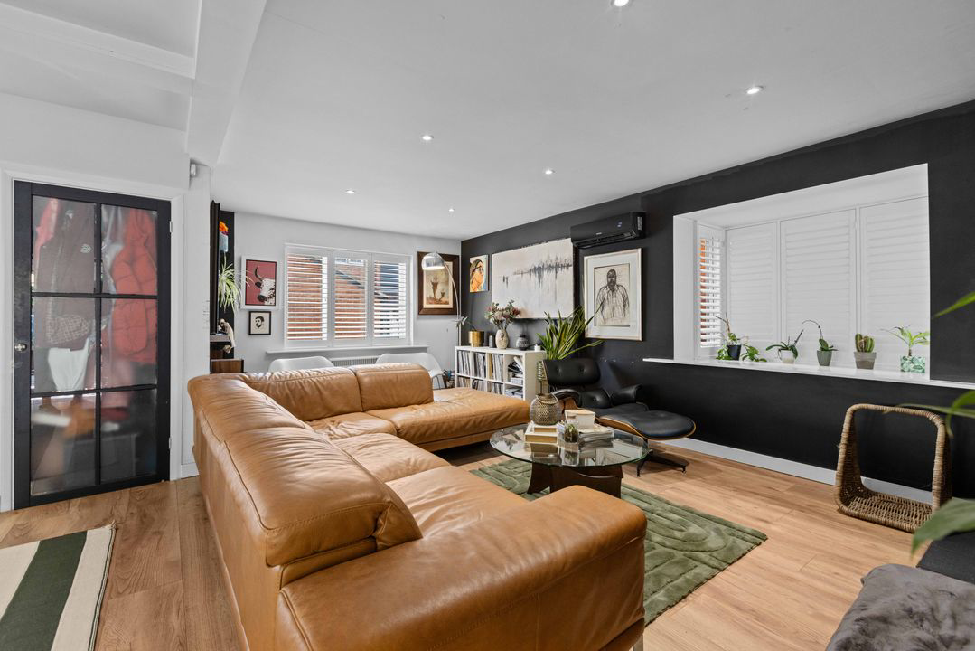 The Junipers, Wokingham, Barkham, RG41, photo 8
