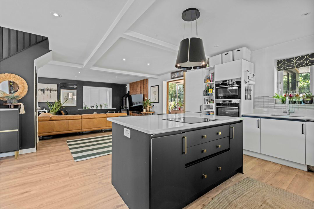 The Junipers, Wokingham, Barkham, RG41, photo 6