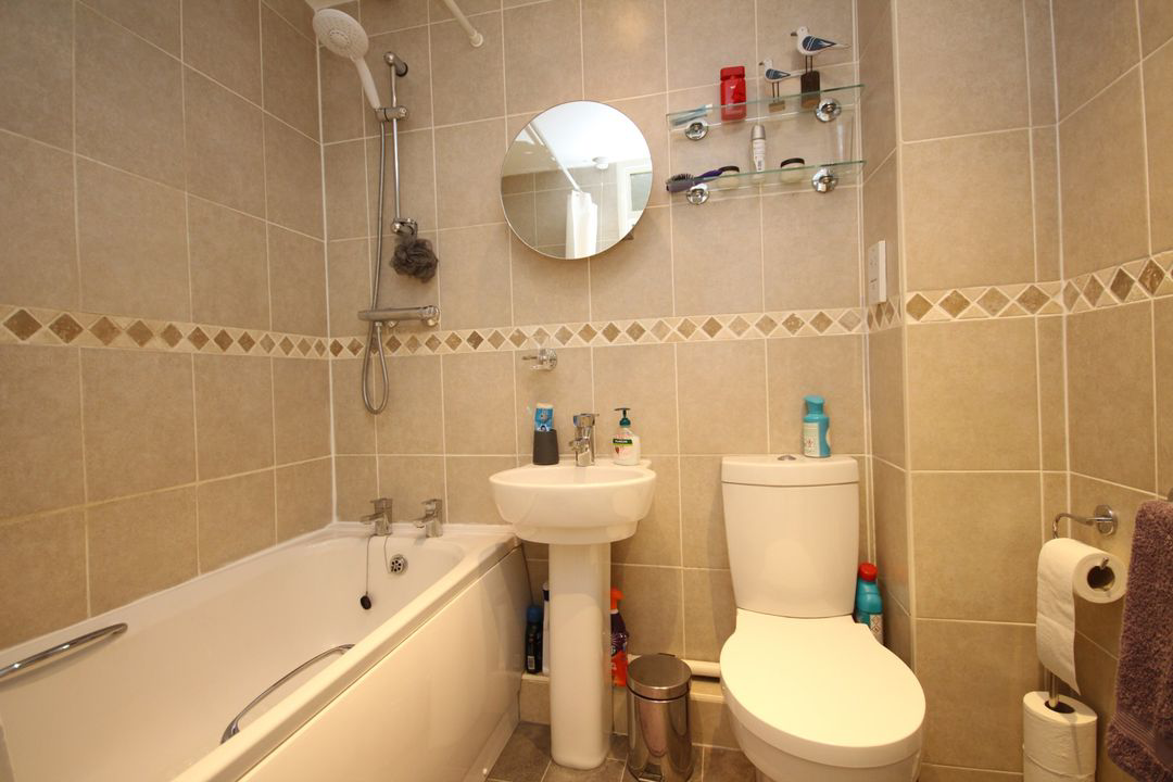 Chisbury Close, Bracknell, RG12, photo 5