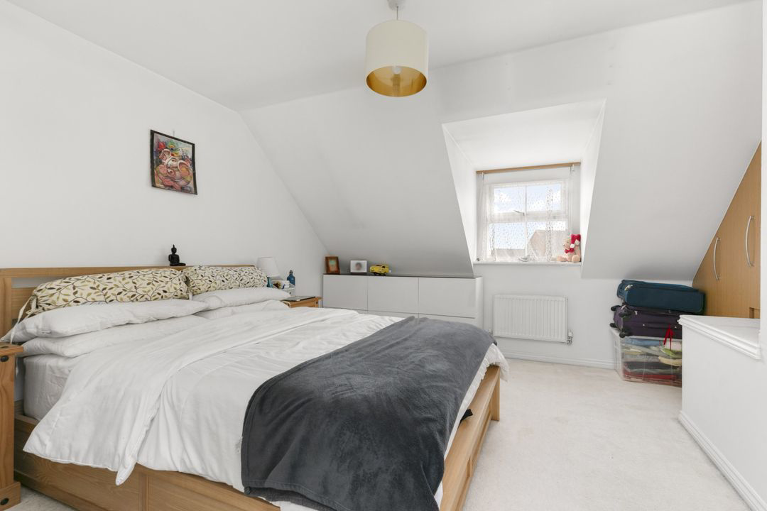 Goldfinch Cresent, Bracknell, RG12, photo 9
