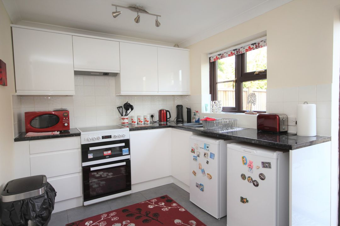 Chisbury Close, Bracknell, RG12, photo 2