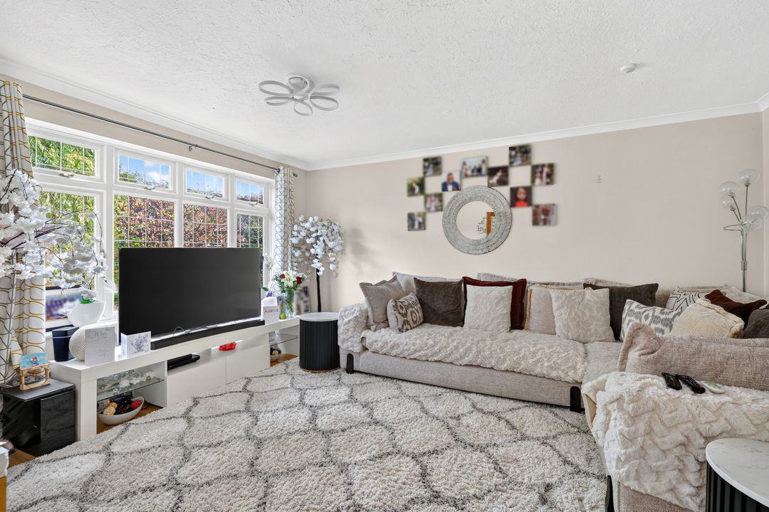 Woosehill Lane, Wokingham, RG41, photo 5