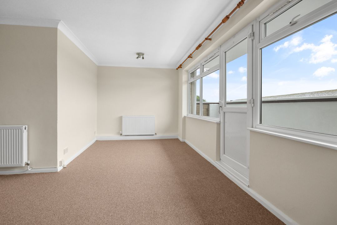 Crockhamwell Road, Reading, RG5, photo 4