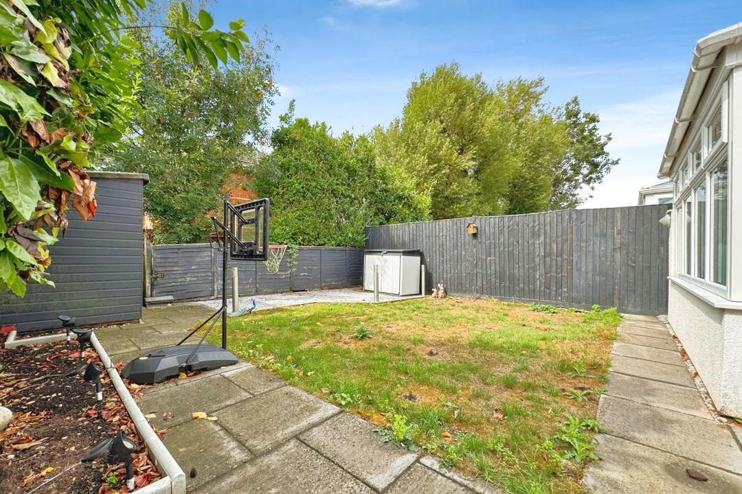 Chatsworth Avenue, Winnersh, RG41, photo 12