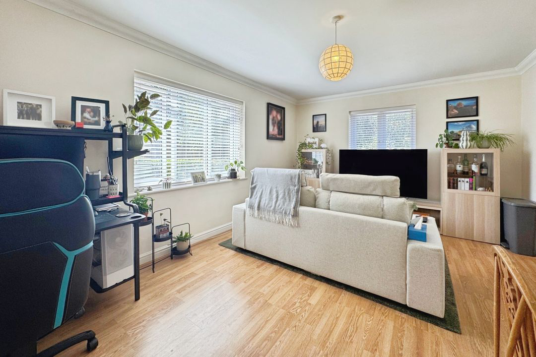 Oakey Drive, Wokingham, RG40, photo 8