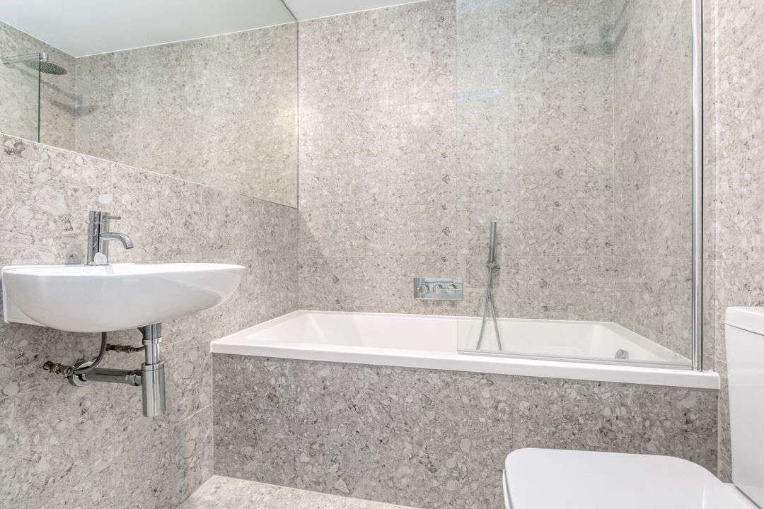 High Street, Crowthorne, RG45, photo 6