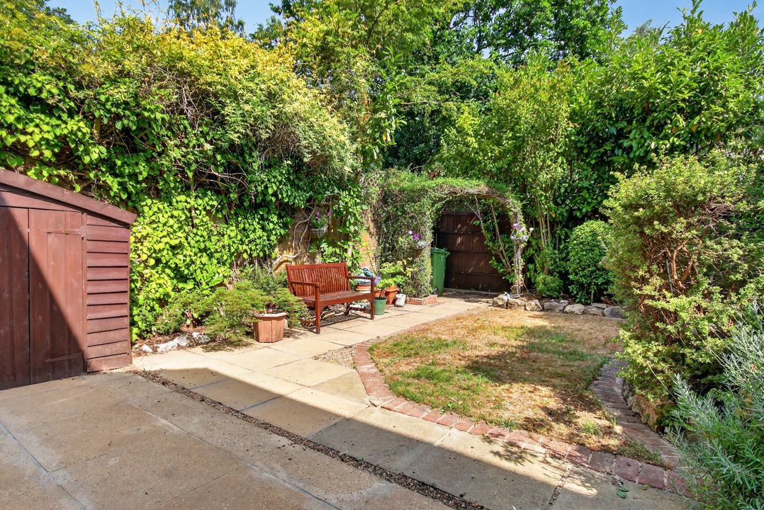 Fawler Mead, The Warren, Bracknell, RG12, photo 11