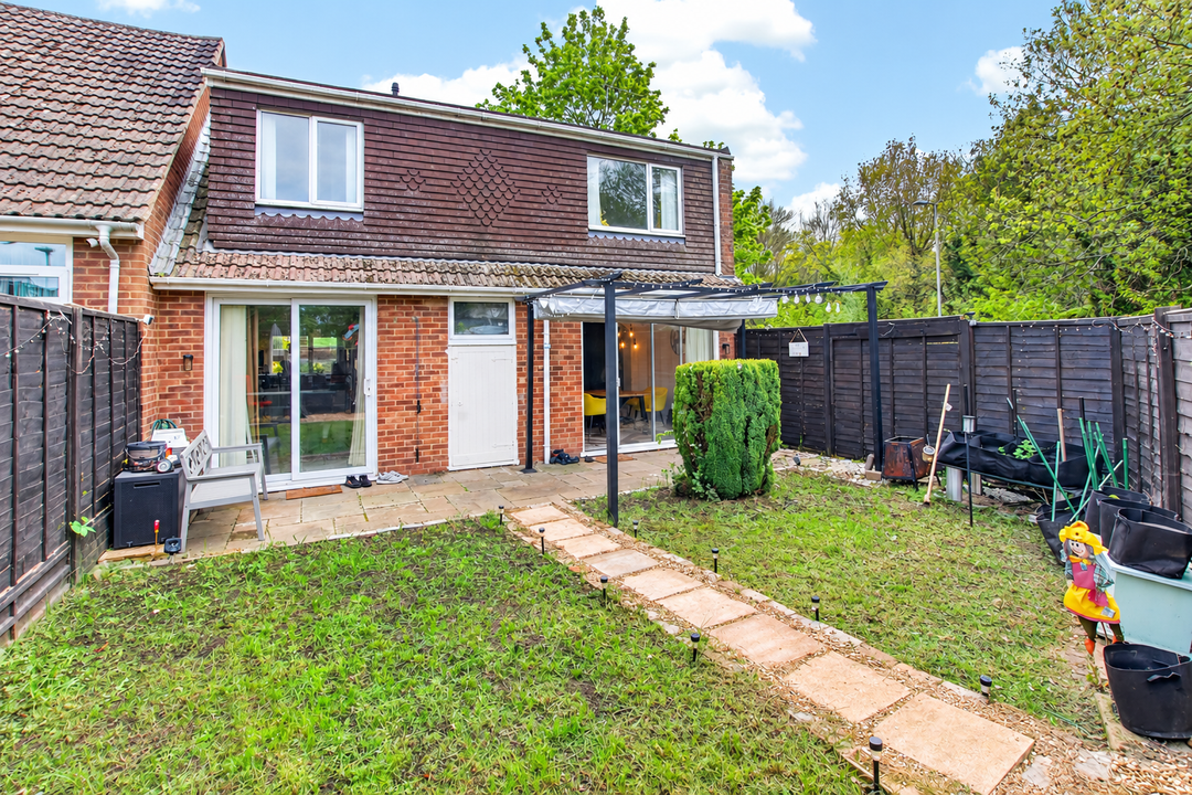 Bishopdale, Bracknell, RG12, photo 11
