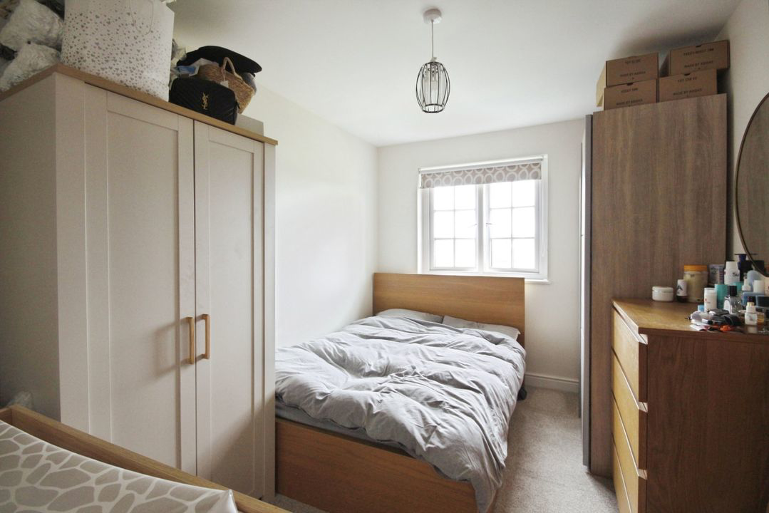 Falcon Way, Bracknell, photo 7