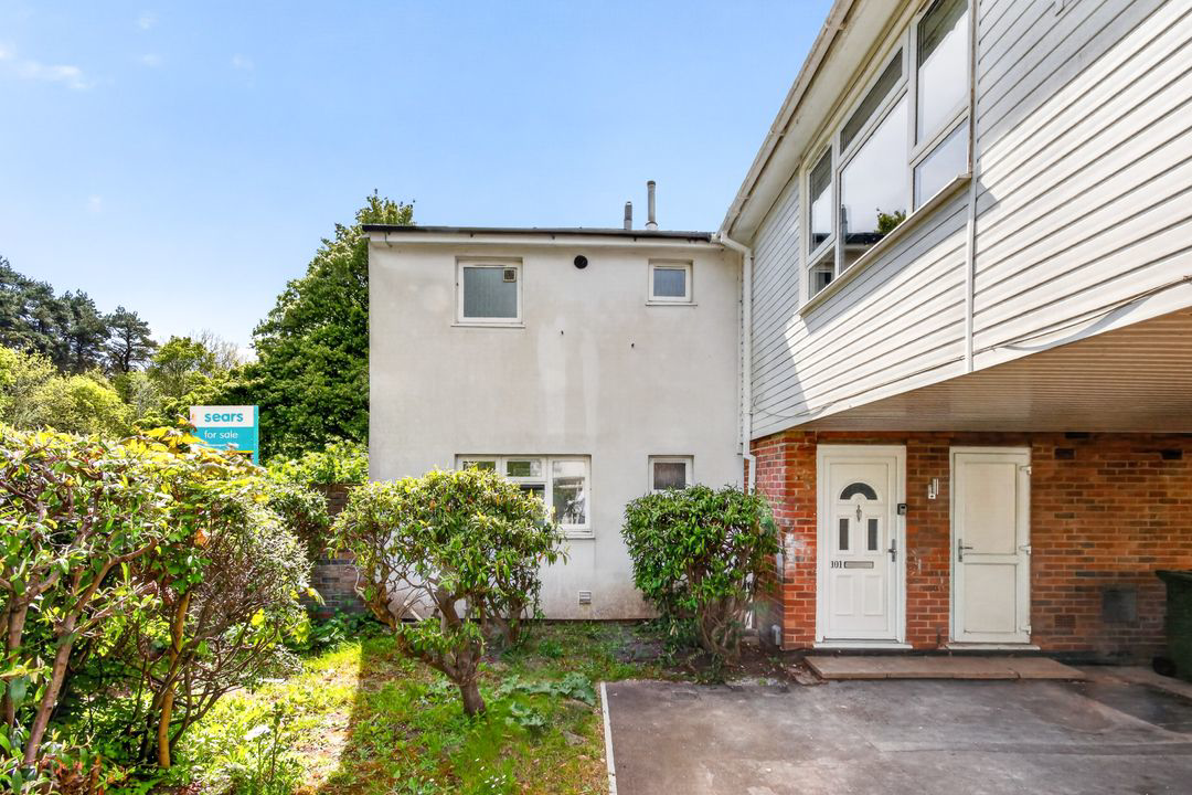 Aysgarth, Bracknell, RG12