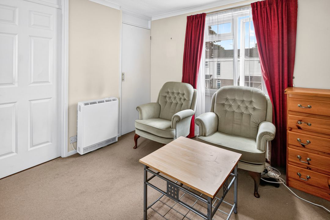 Pendlebury, Bracknell, RG12, photo 7