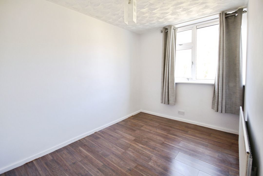 South Lynn Crescent, Bracknell, RG12, photo 6