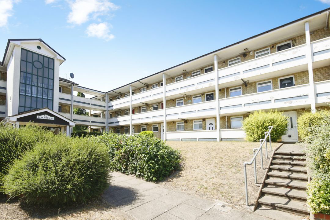 South Lynn Crescent