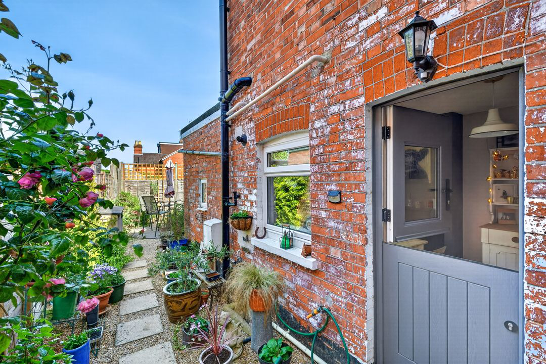 Terrace Road North, Binfield, photo 2