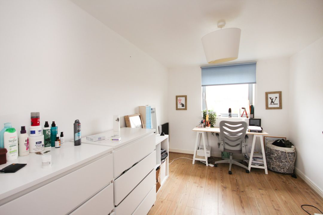 Kelvin Gate, Bracknell, RG12, photo 4