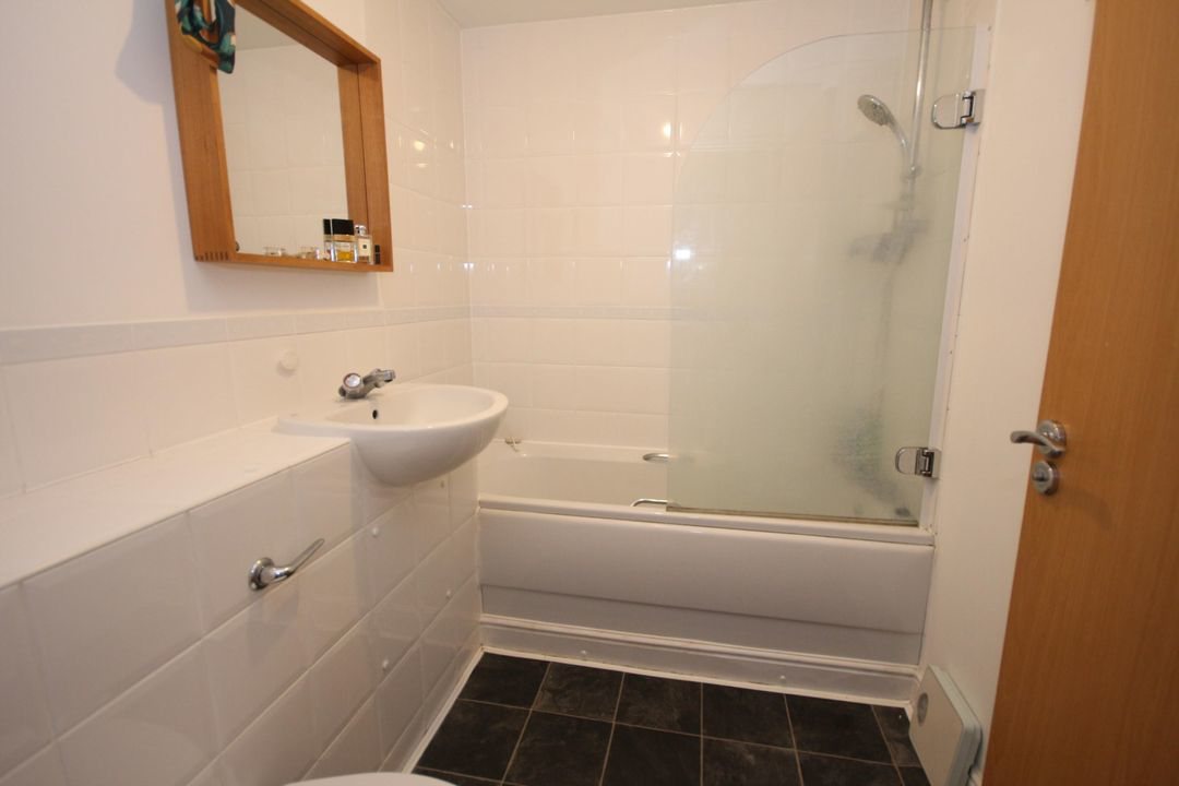 Kelvin Gate, Bracknell, RG12, photo 6