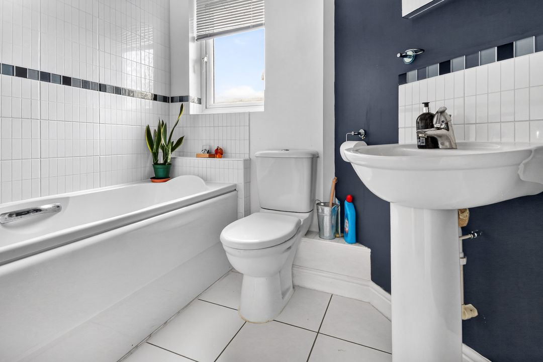 Osprey Avenue, Bracknell, RG12, photo 4