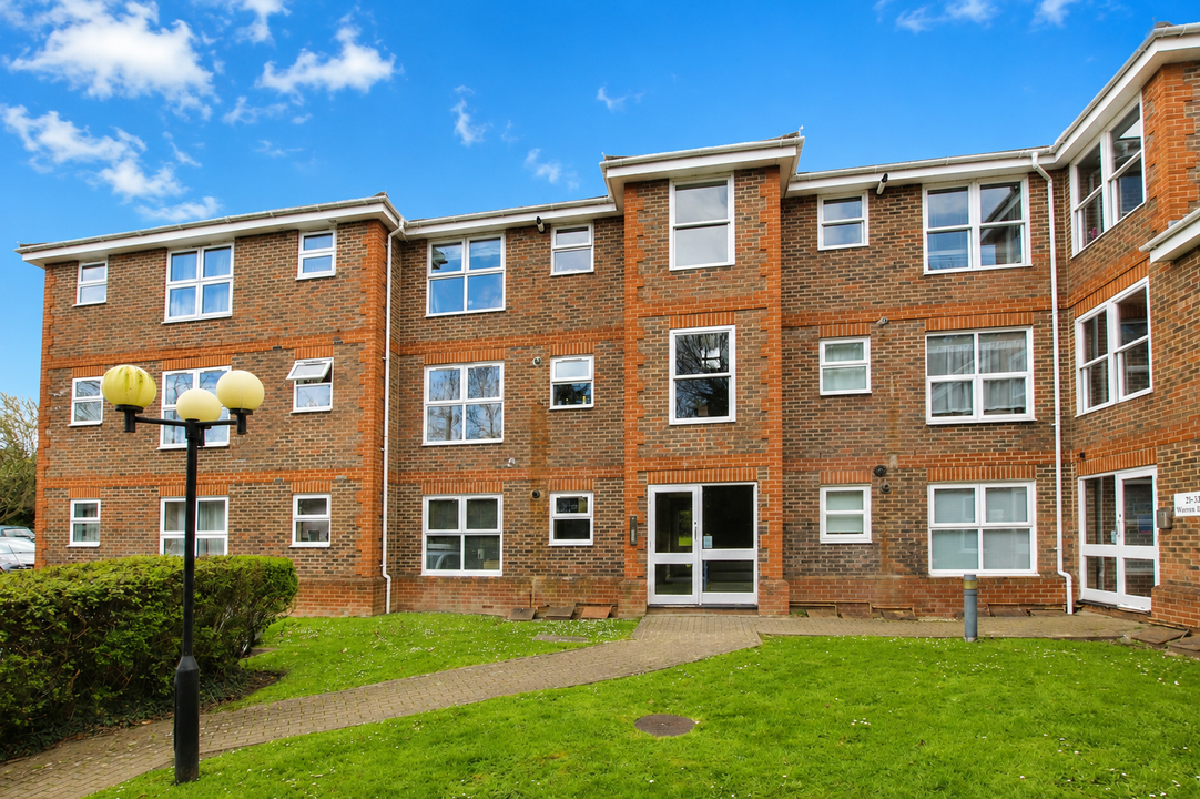 Wokingham Road, Bracknell, RG42