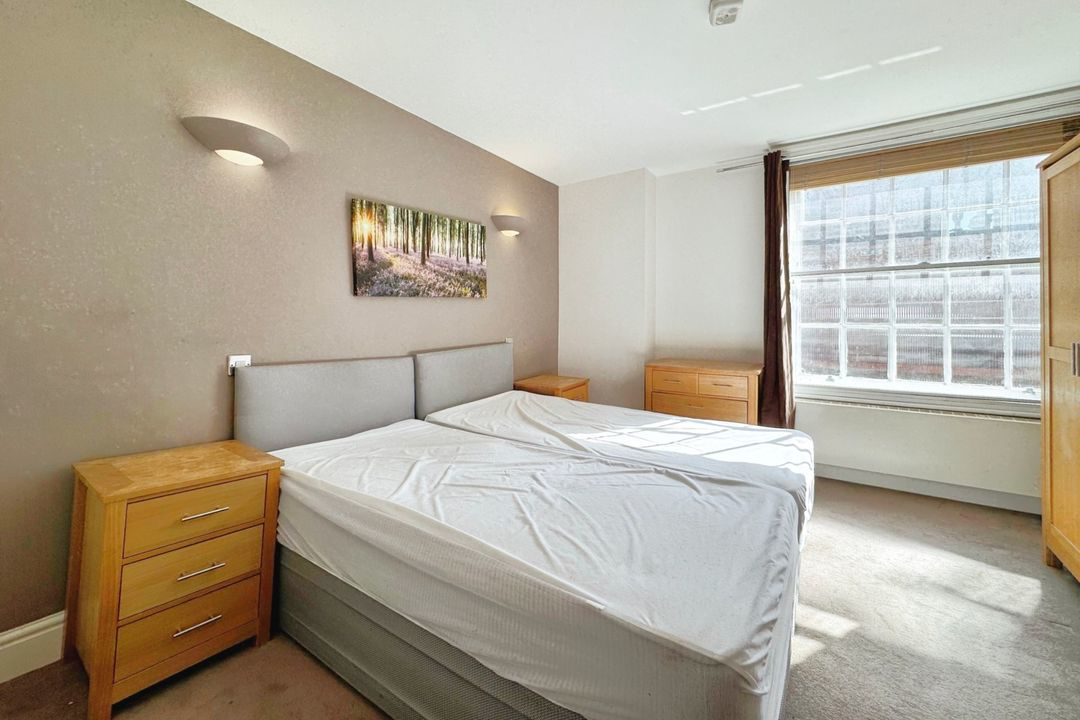 31 Broad Street, Wokingham, RG40, photo 5
