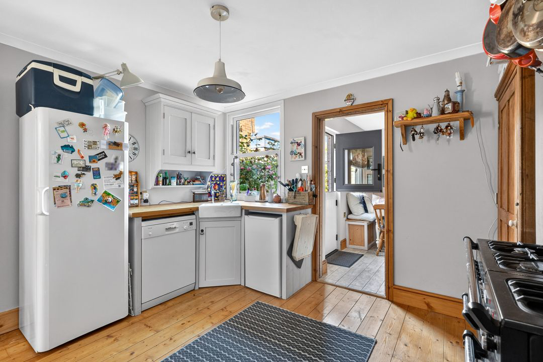 Terrace Road North, Binfield, photo 6