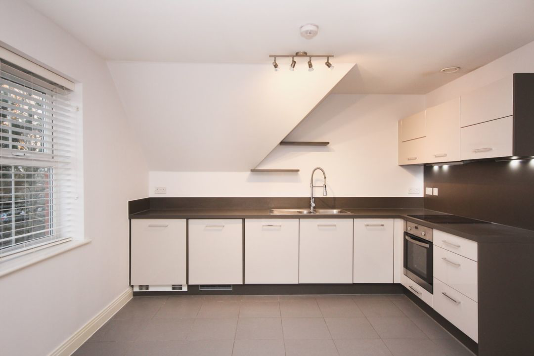 Ashville Way, Wokingham, RG41, photo 2