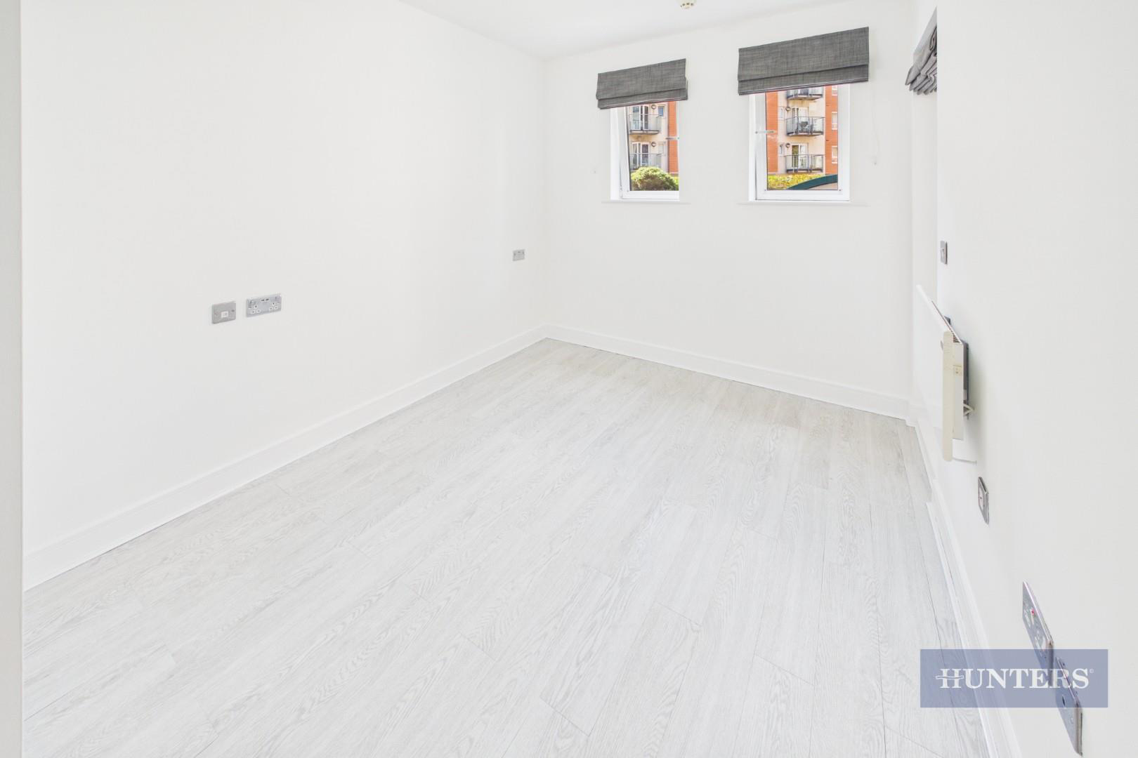Orchard Place, Southampton, photo 6