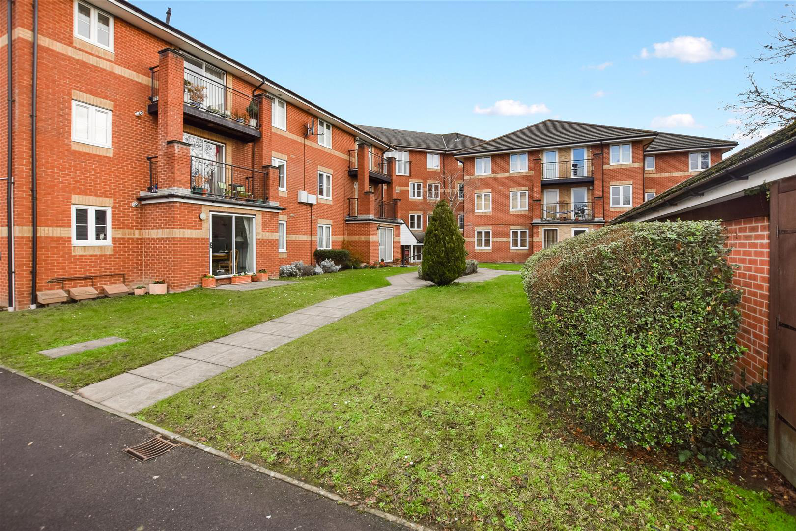 St. Annes Gate 20 Archers Road, Southampton, photo 13