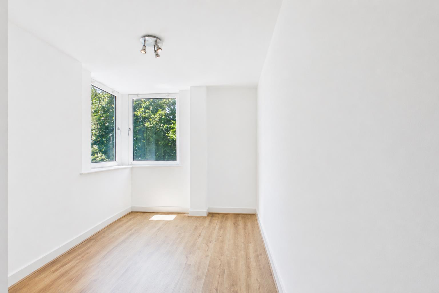 Telephone House, High Street, SO14, photo 7