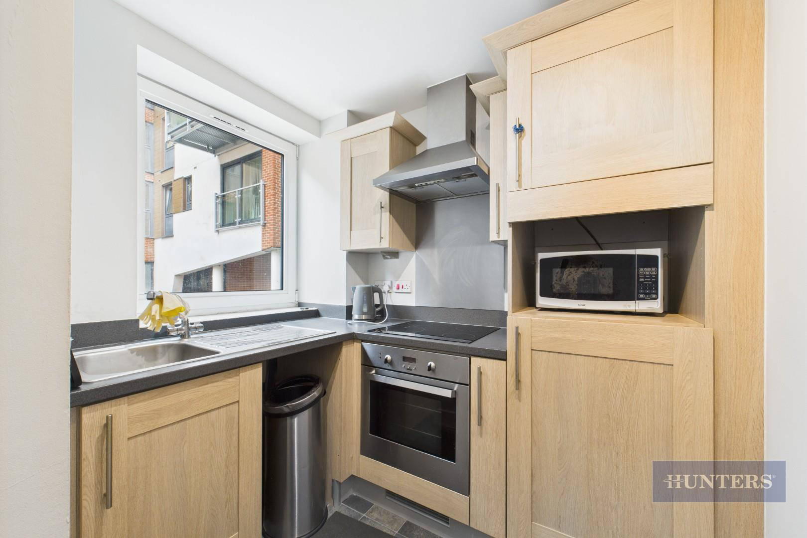 Castle Place, 117 High Street, Southampton, photo 3
