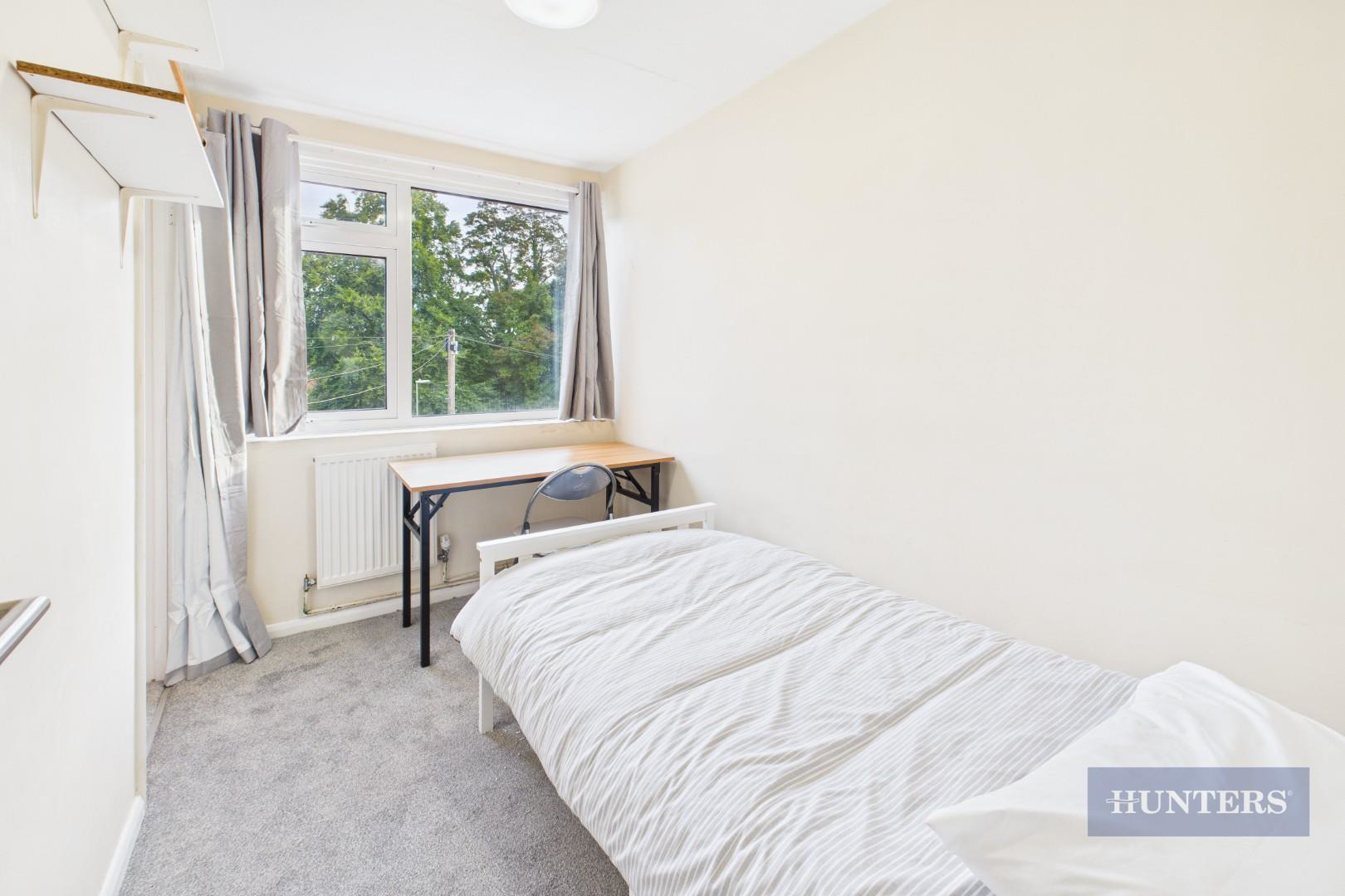 Sparkford Close, Winchester, photo 14